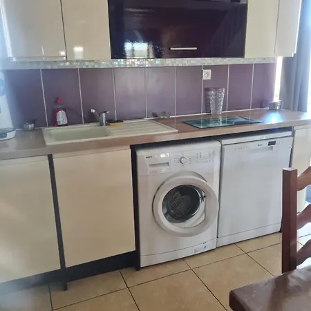 Prázdninový dům Maison De Caractere Avec Piscine